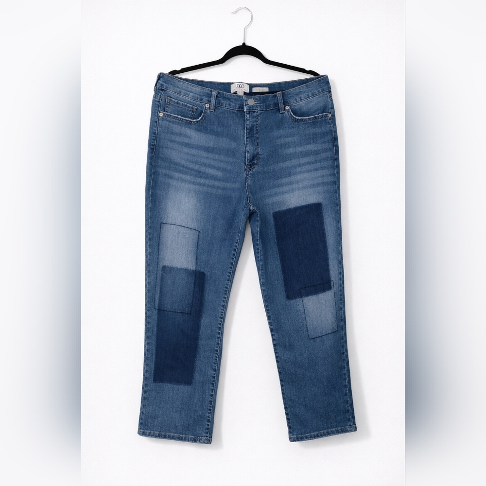 Boyfriend Denim Jeans with Dark Blue Accents